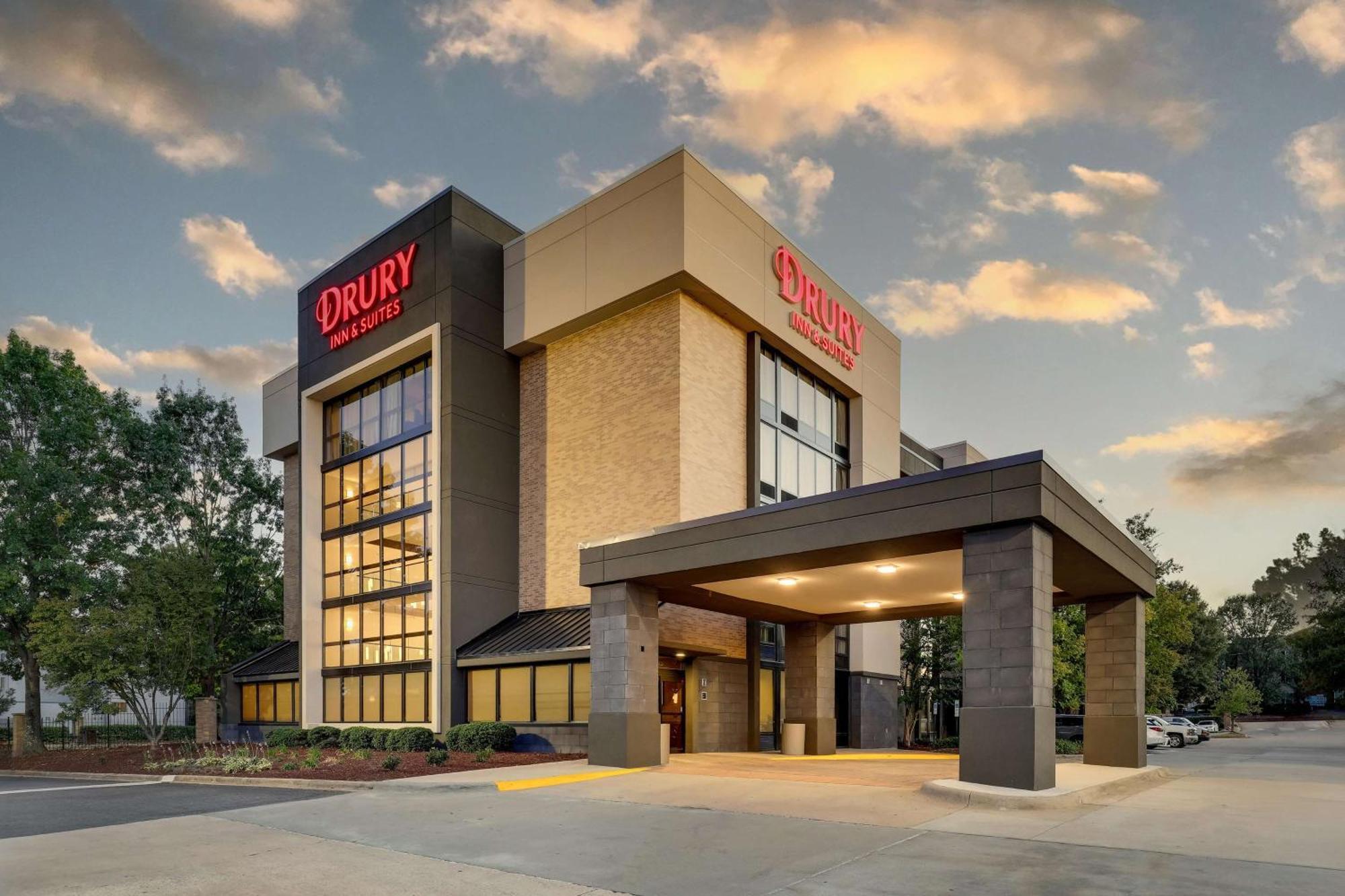 Drury Inn & Suites Charlotte University Place Eksteriør bilde